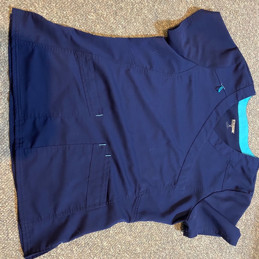 Navy blue scrubs both top and bottom